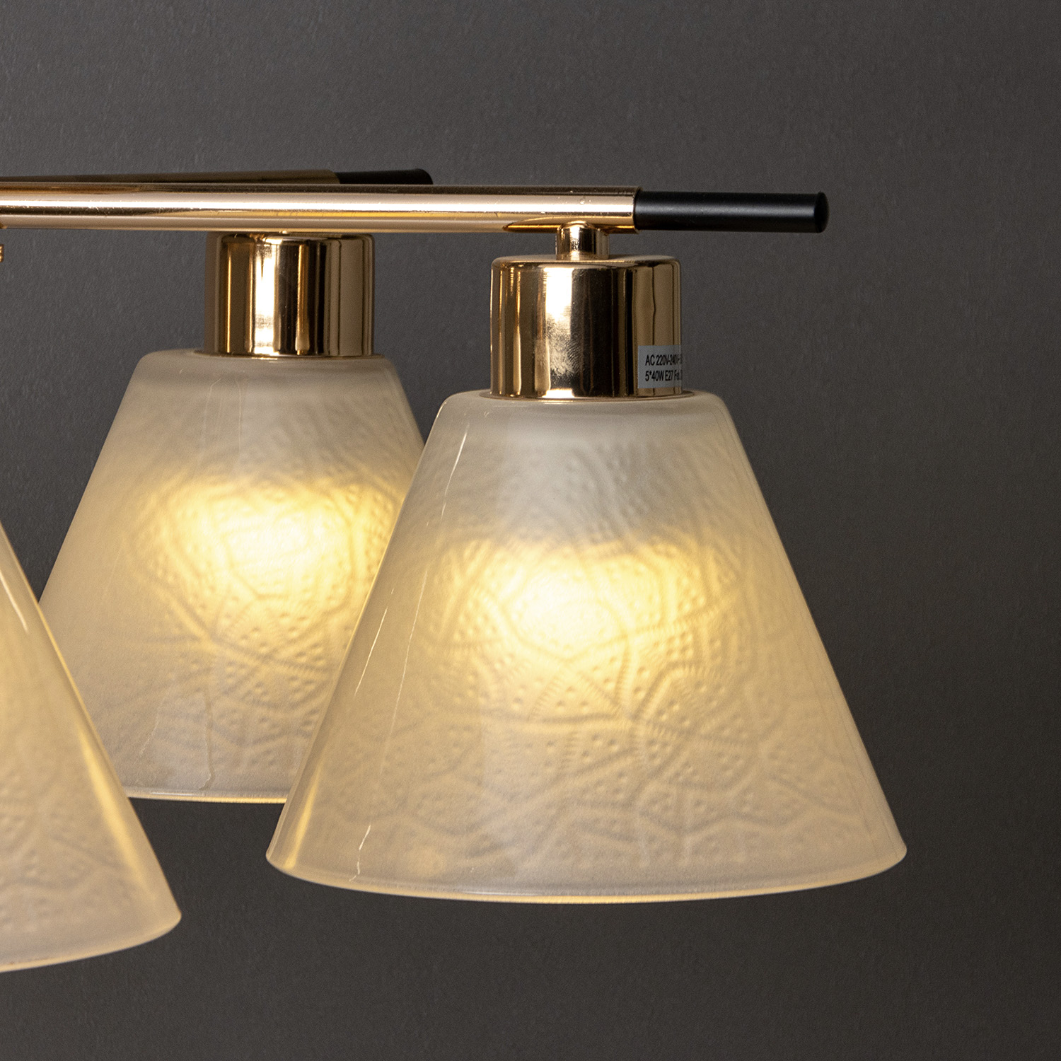 Люстра 09112-3.3-05 FG+BK 40Вт S=30м2    *2