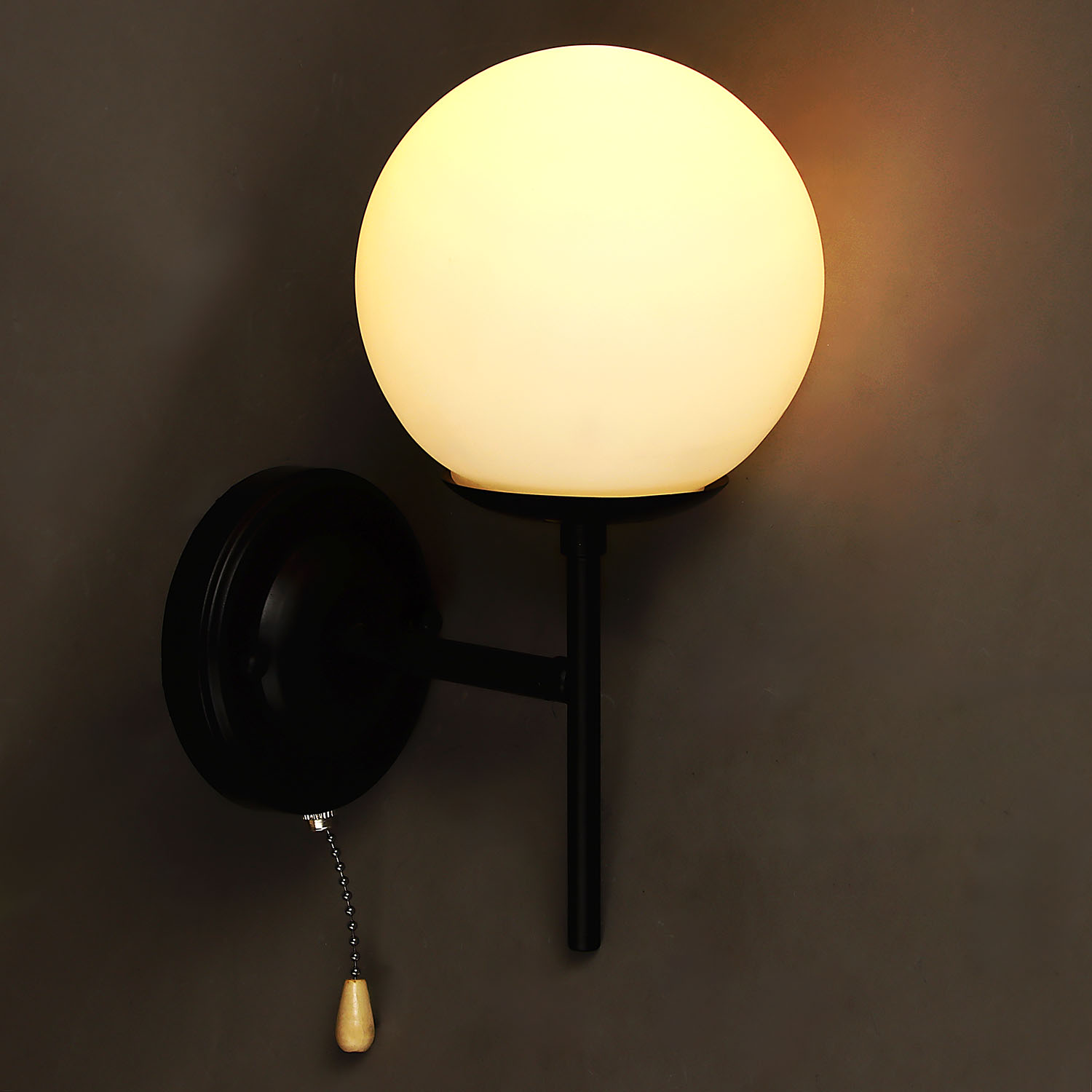 Бра N3142/1W 1*40W E27 220V (h=250, w=140, l=190) *1