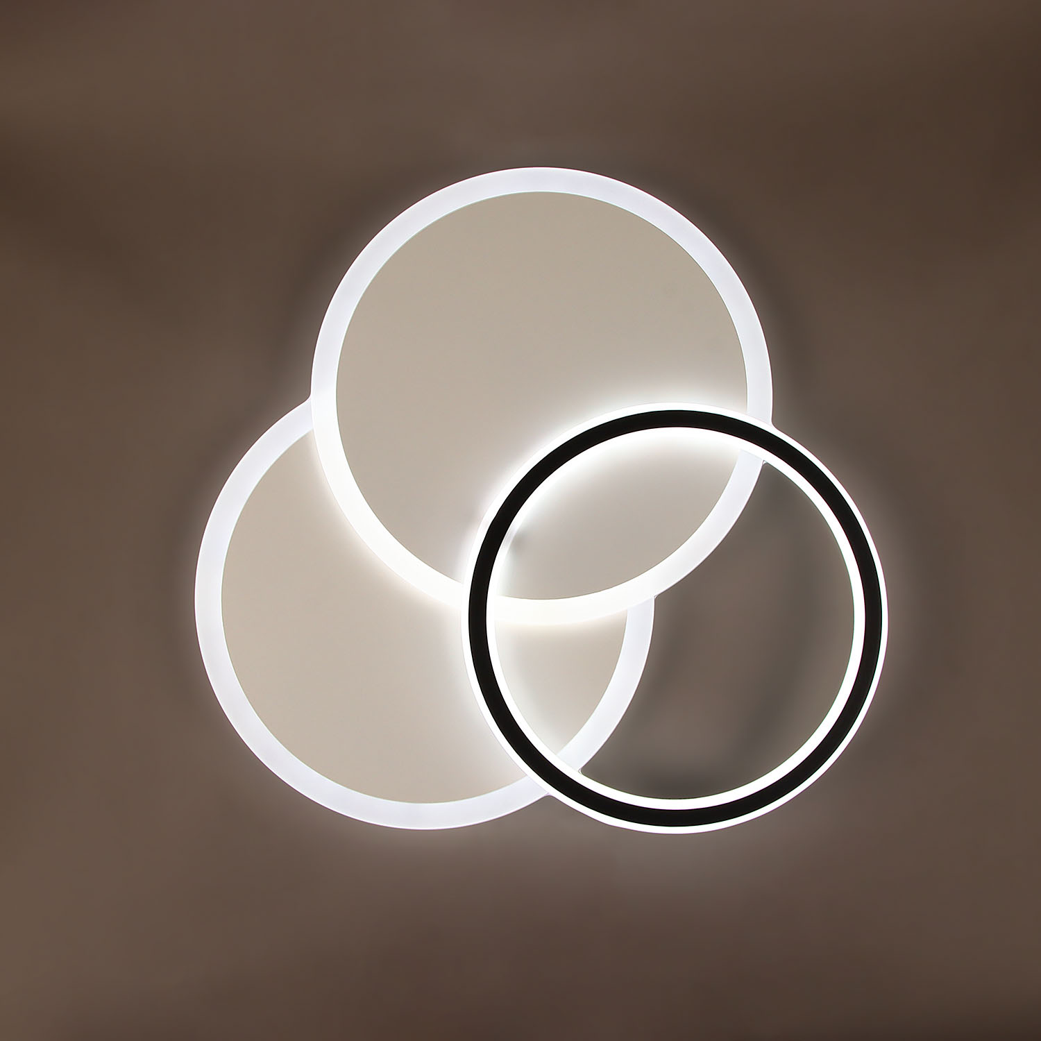 Люстра 2303/120W white 500 мм 3 реж., пульт S=20м2 VERNER LIGHTING *1