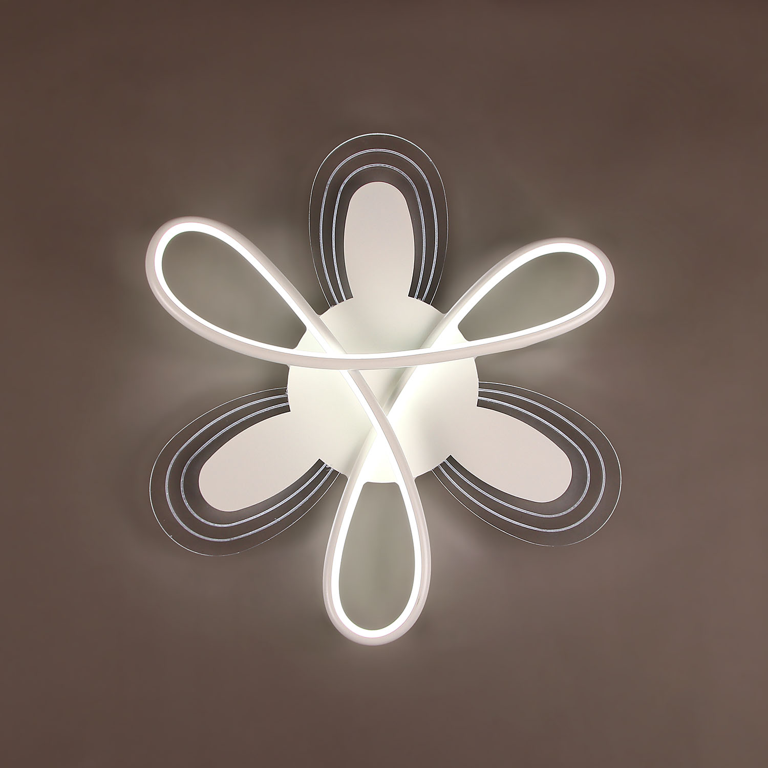 Люстра 2334/160W white 500 мм 3 реж., пульт S=25м2  VERNER LIGHTING *1