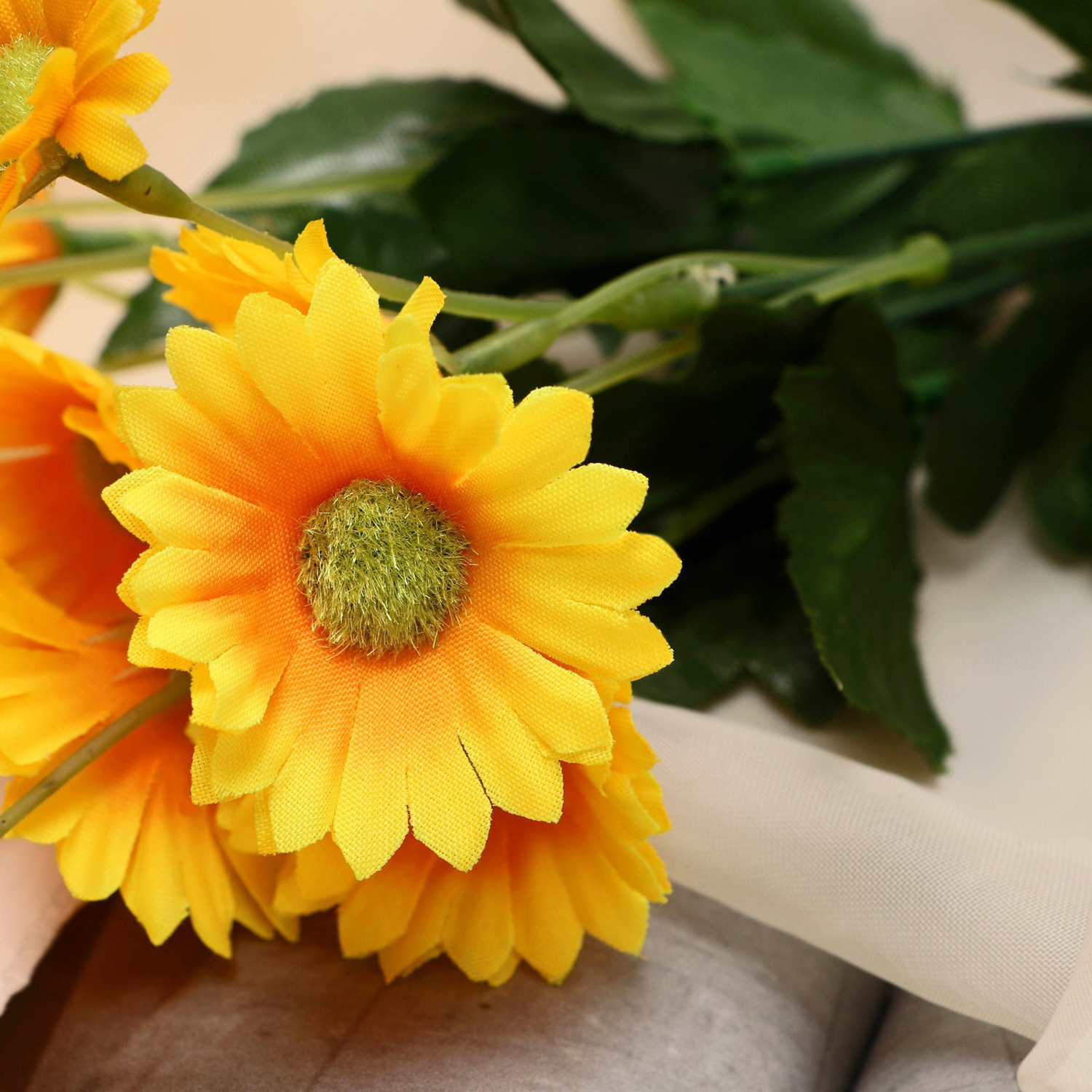 Букет "Астра Гала" 2,5х30 см, жёлтый 9378494