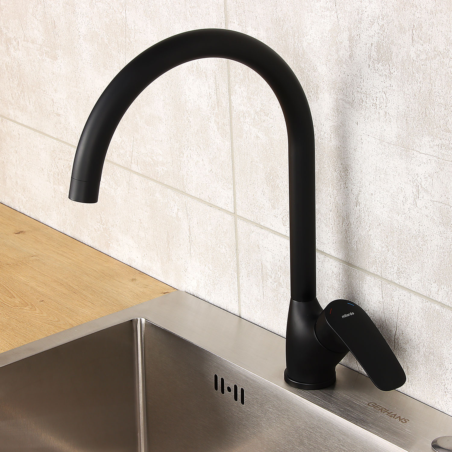 Смеситель для кухни Milardo Rora черный матовый, высокий излив RORBL0JM05 *1/10 Смеситель для кухни Milardo Rora черный матовый, высокий излив RORBL0JM05 *1/10