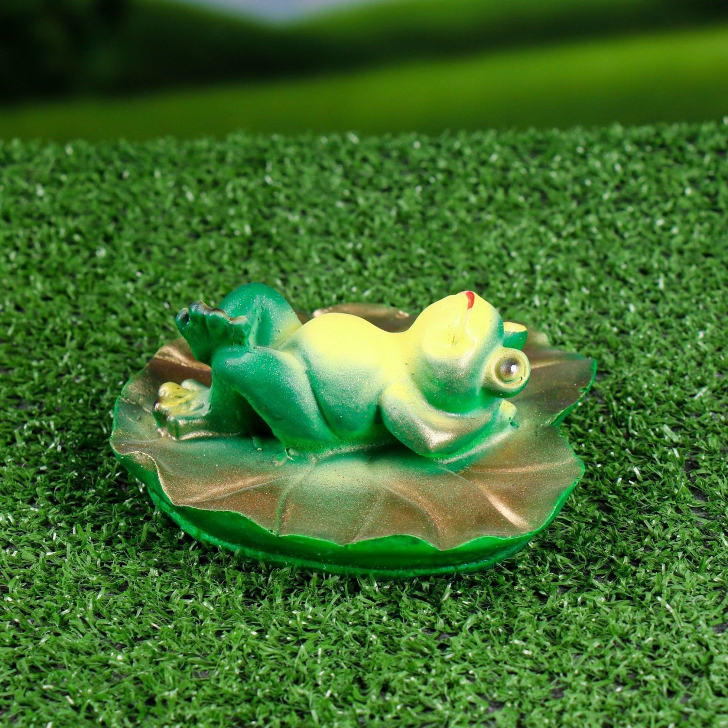 Садовая фигура "Лягушка на спине" 13х6см  3622946