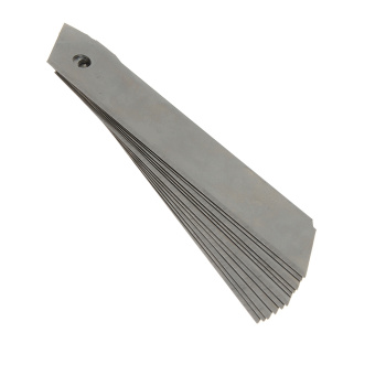 Лезвия сменные сегментированные 18мм (10шт) толщина 0,7мм (831502) VIRA *1