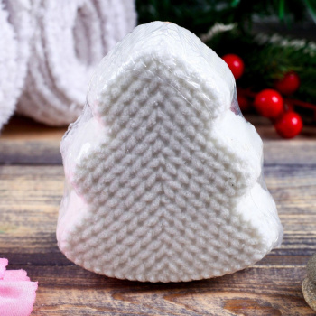 яяяШипучая бомбочка "Ёлочка" с ароматом клубники, белая, 120 гр 4655839