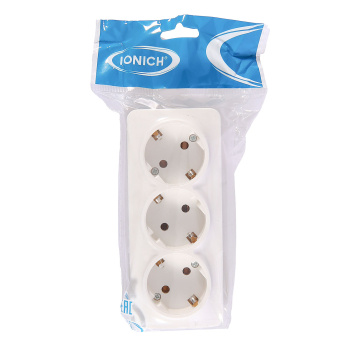 Розетка "IONICH" ОП 3-мест. белая с/з 16А IP20 1420* 8/80
