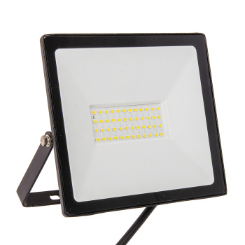 Прожектор светодиодный 50Вт 6,5К IP65 черный с фотореле Народный SQ0336-0234 *1/24